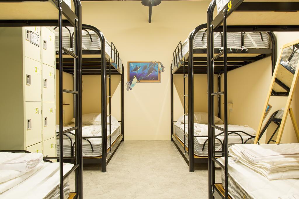 Pathways Hostel Kaohsiung Esterno foto