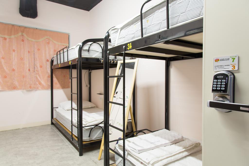 Pathways Hostel Kaohsiung Esterno foto