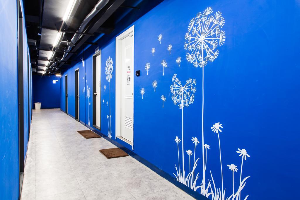 Pathways Hostel Kaohsiung Esterno foto